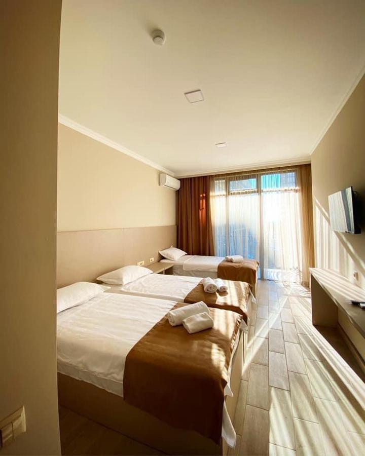 Hotel Tesa Гонио Екстериор снимка